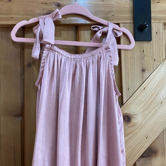 Something Navy Sz 5 Silky Pink Jumper with Bows - Picture 2 of 2